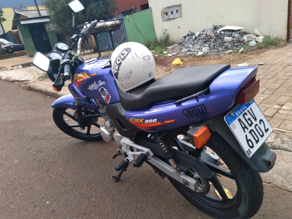 Você viu essa moto? Ela foi furtada em Cascavel