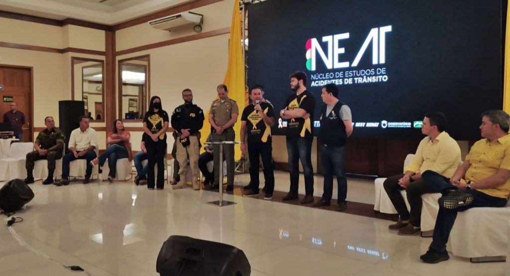 PRF participa de evento que marca o início do Maio Amarelo em Campina Grande