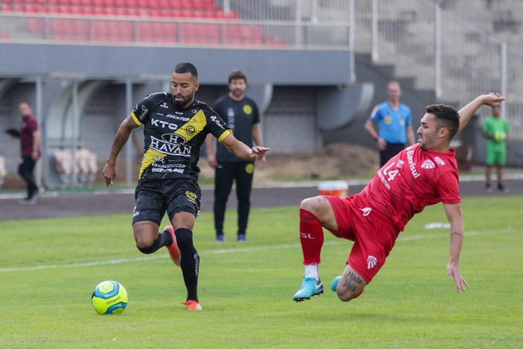 Tcheco valoriza liderança do FC Cascavel: “grupo entre os dois mais difíceis da Série D”