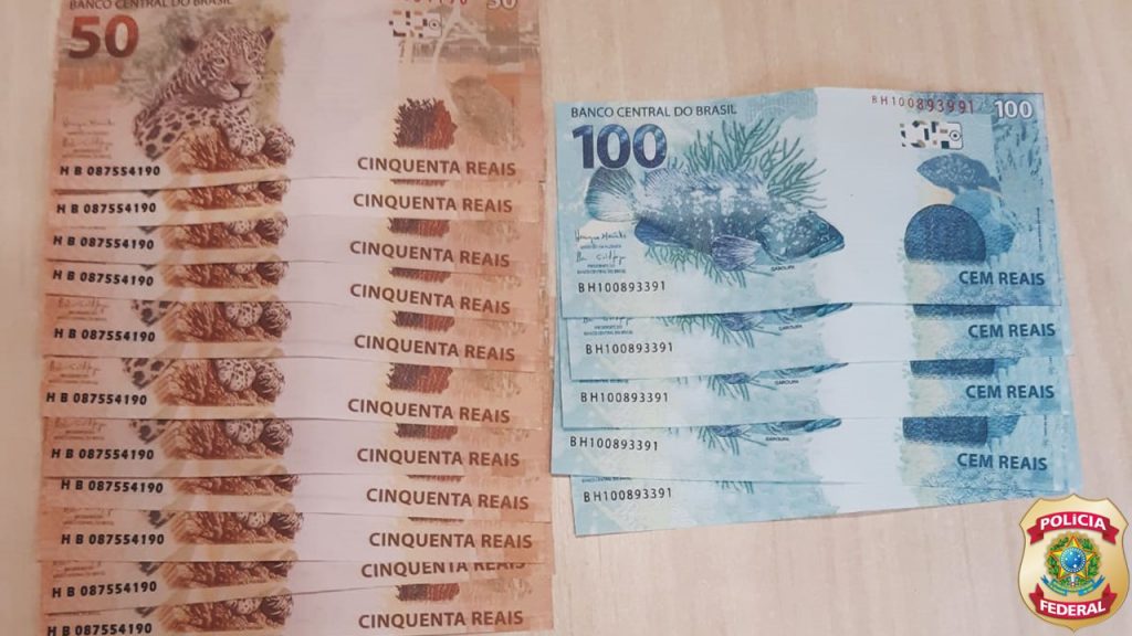 PF prende três em flagrante por moeda falsa em Minas Gerais