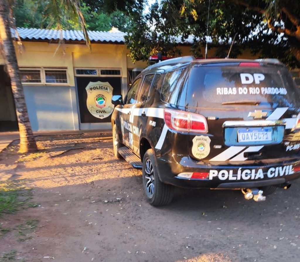 Polícia Civil prende homem com mandado de prisão em aberto em Ribas do Rio Pardo