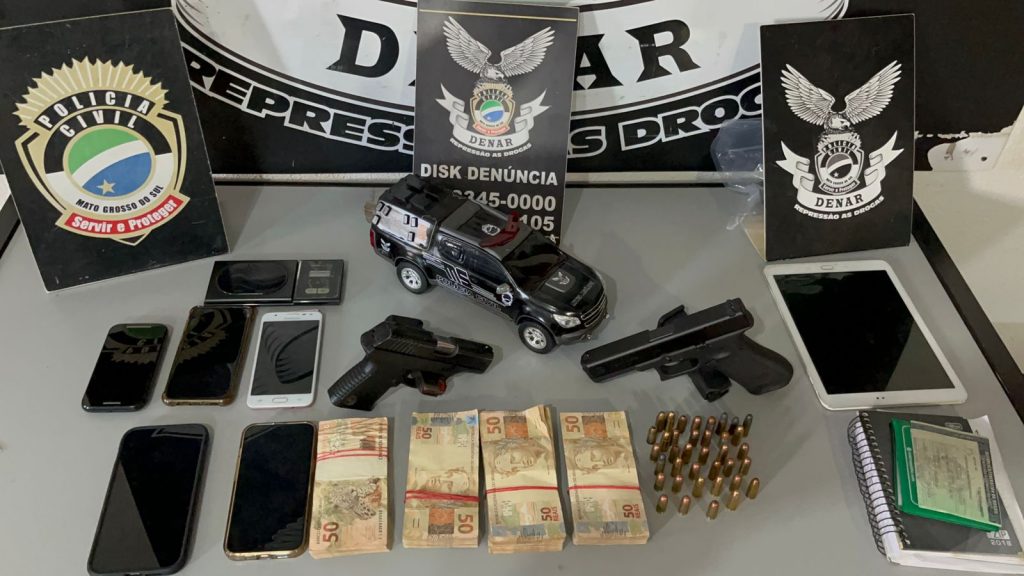 Polícia Civil do Mato Grosso do Sul cumpre mandados de busca e apreensão durante operação Sistema, coordenada pela Polícia Civil do Distrito Federal