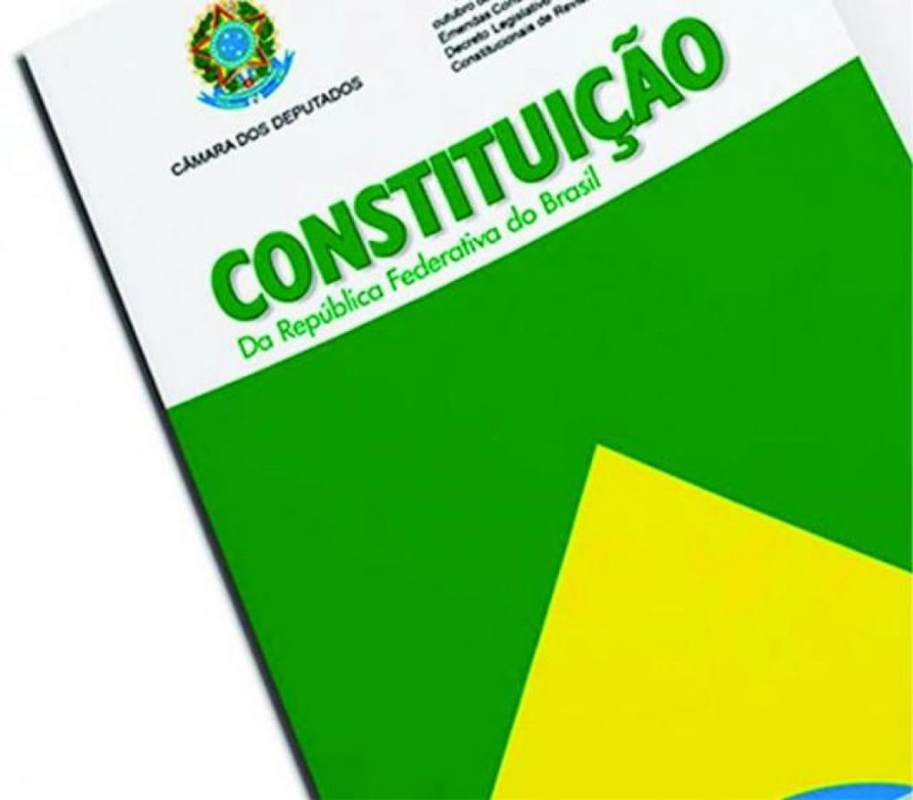 Agentes públicos não podem se beneficiar de atos praticados por suas entidades