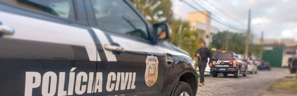 Investigação: Polícia Civil cumpre mandados em combate ao tráfico de drogas em Criciúma e faz prisão