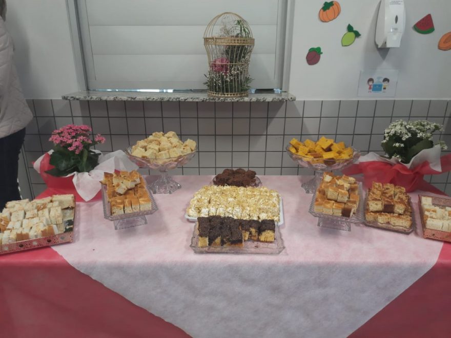 Cmei Julio Inácio Uncer promove café especial para o Dia das Mães