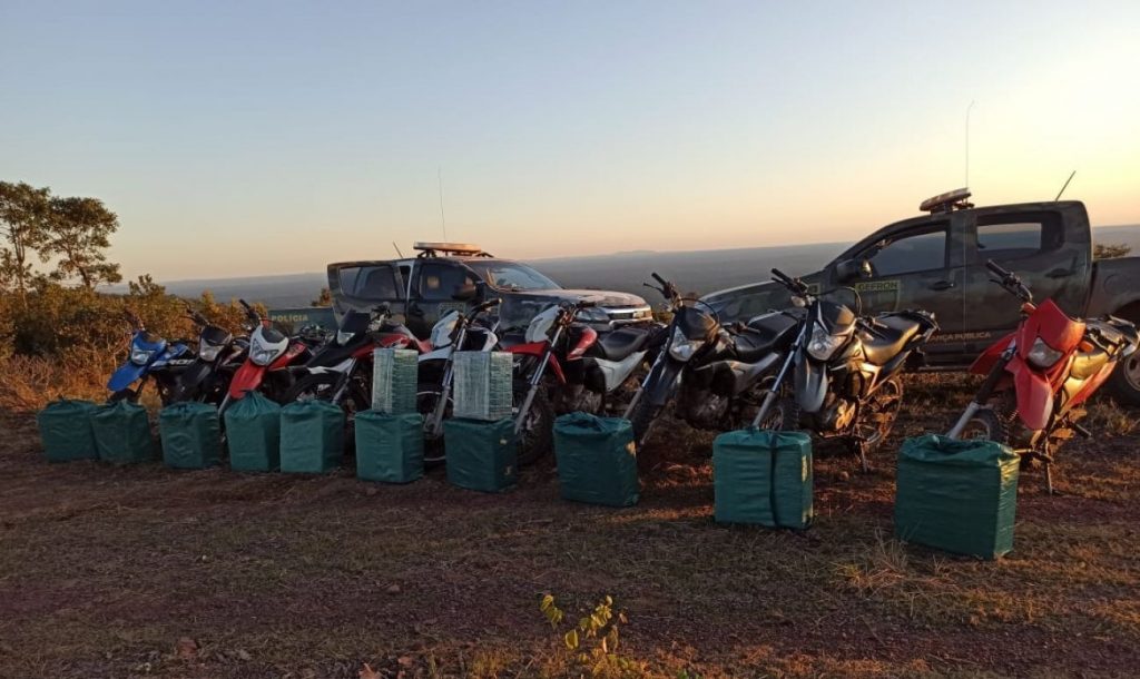 PF, em ação conjunta com o Gefron, apreendeu cerca de 450 kg de cocaína