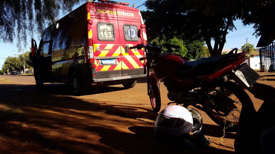 Ao desviar de cachorro, motociclista sofre queda no Santa Cruz e Siate é acionado