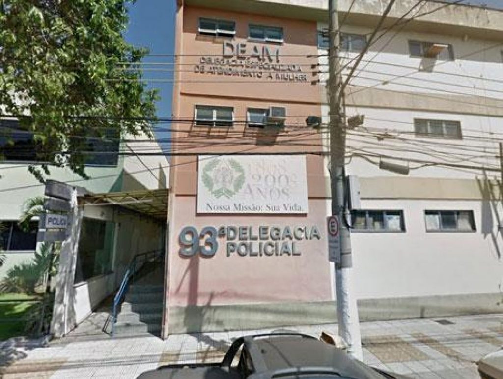 Adolescente é apreendido por policiais da delegacia de Volta Redonda