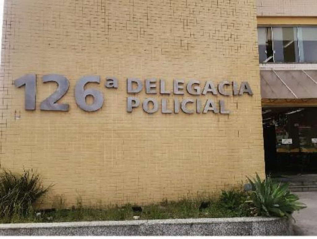 Polícia Civil prende padrasto por cárcere privado e tortura a enteado, de 3 anos