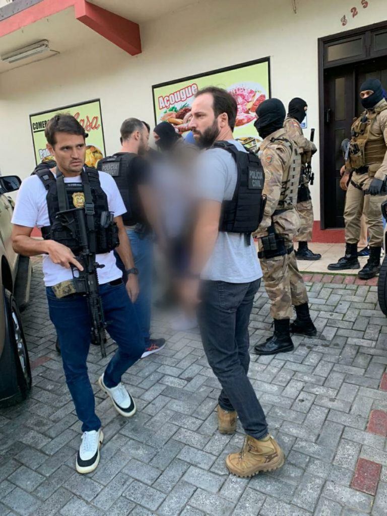 Polícia Civil captura em Blumenau homem procurado pela morte de cabo da Polícia Militar Rodoviária