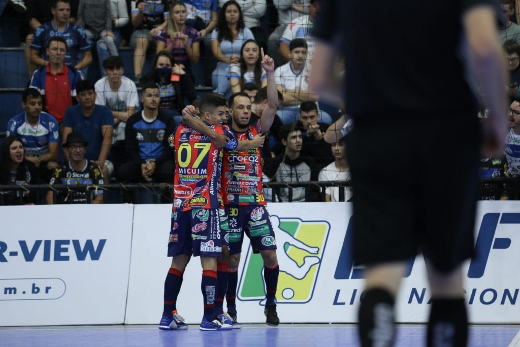 Cascavel Futsal vence Pato fora de casa com grande atuação pela Liga Nacional