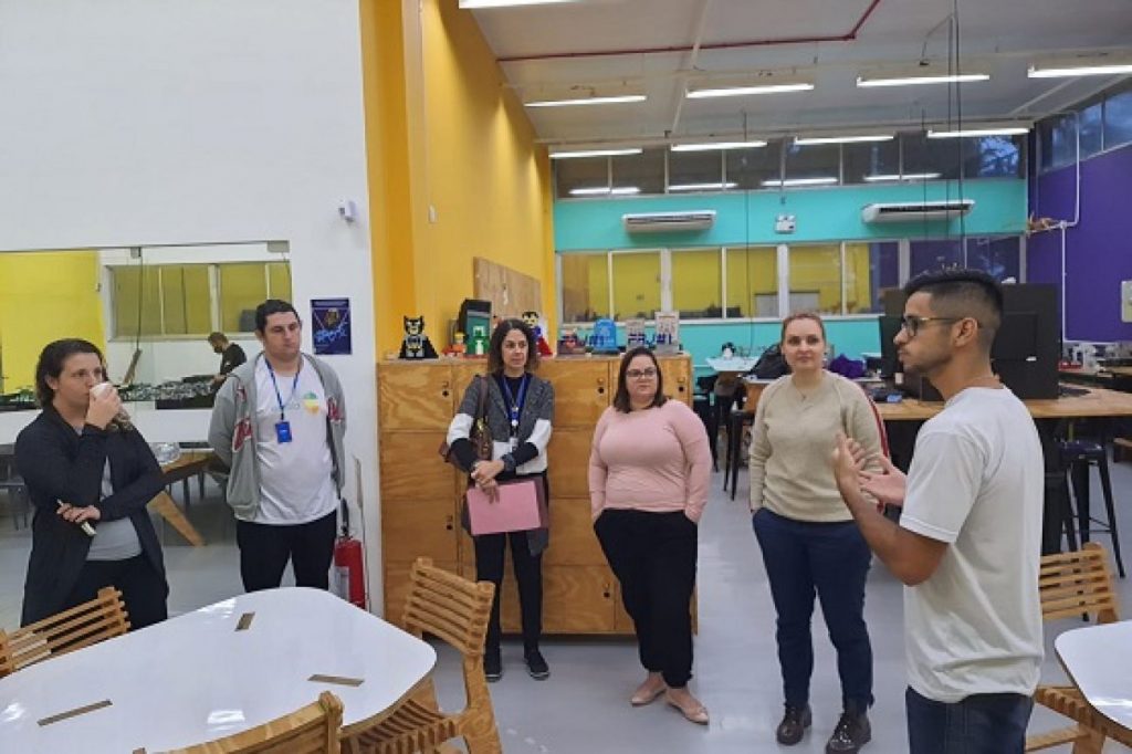 Interlocutores do Novos Caminhos conhecem in loco opções de capacitação para jovens