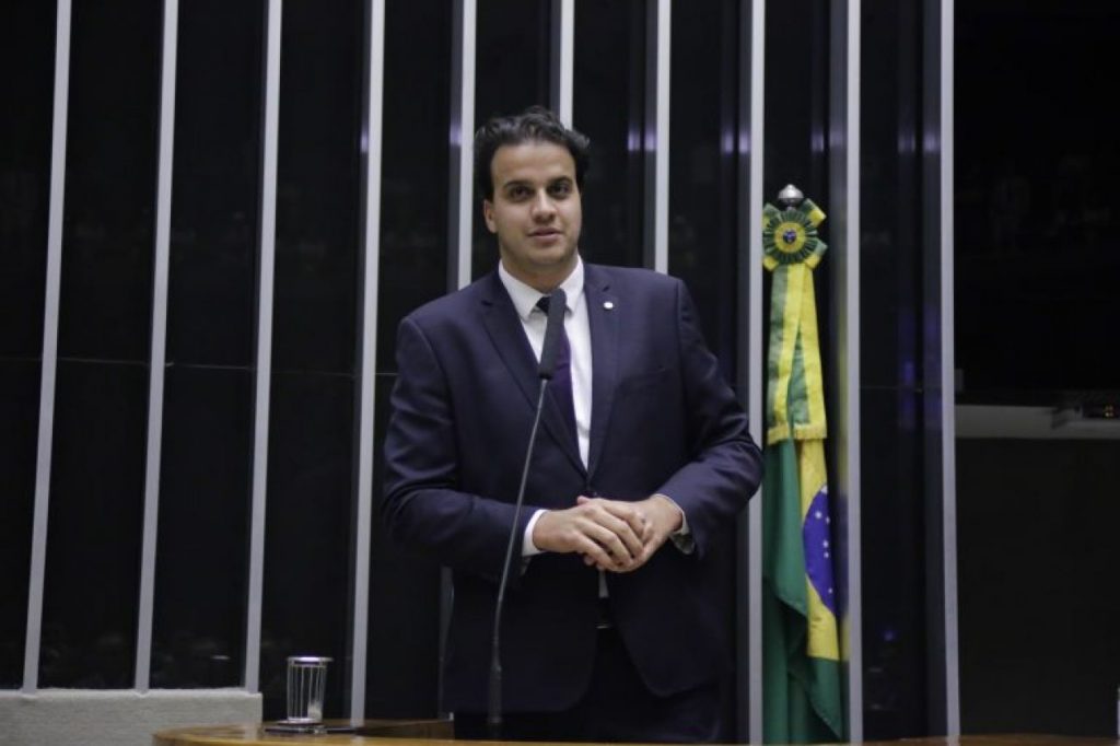 Comissão aprova projeto que garante acesso a informações públicas e agentes públicos