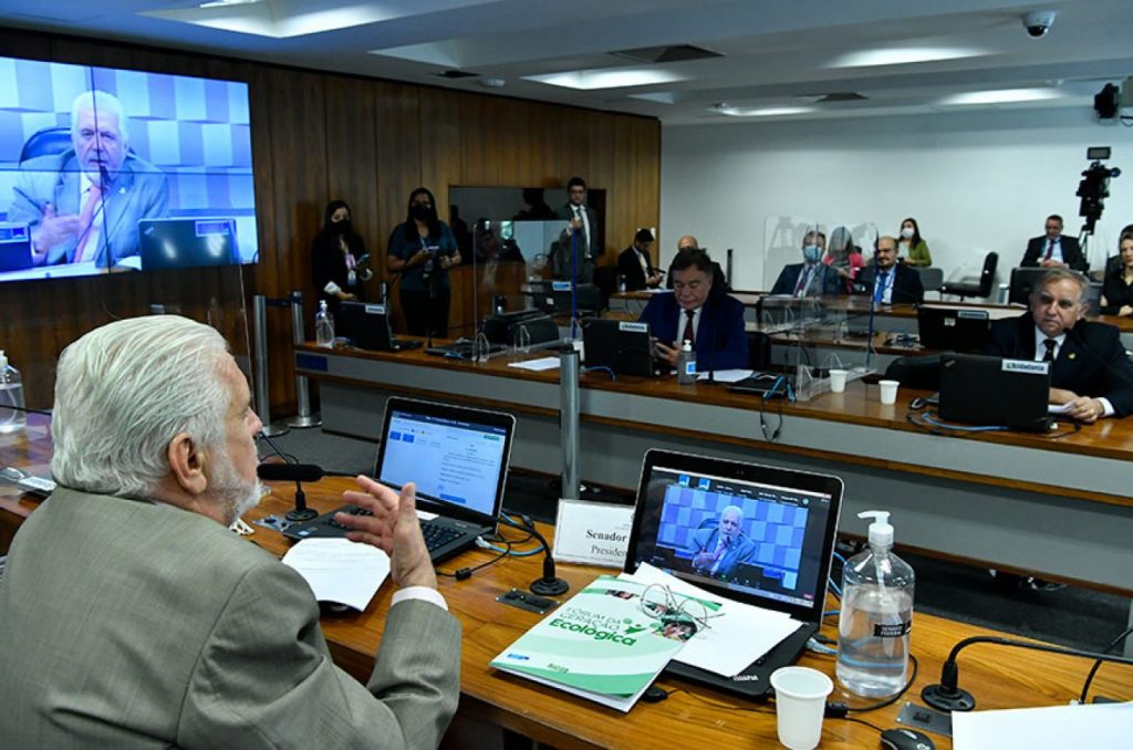 Vai à Câmara projeto que exclui silvicultura da lista de práticas poluidoras