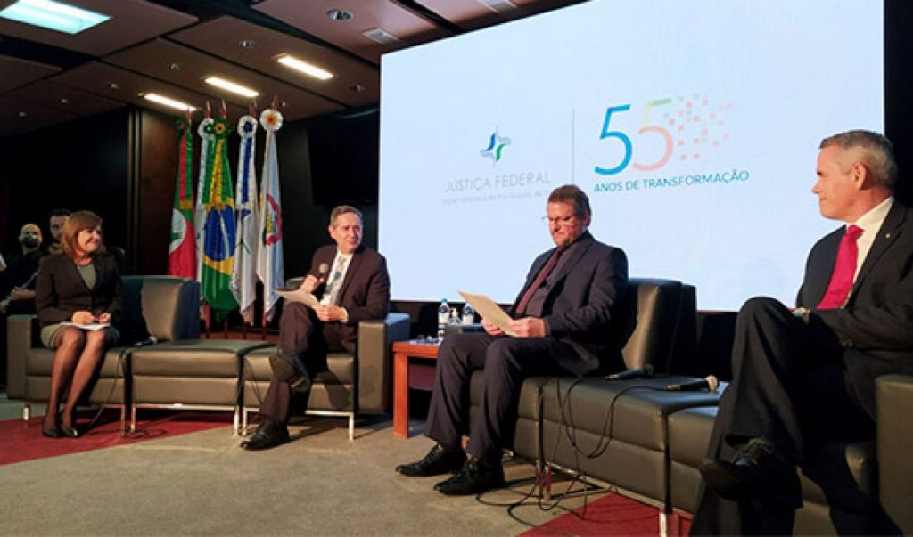 Evento destaca atuação do corpo funcional e emociona público