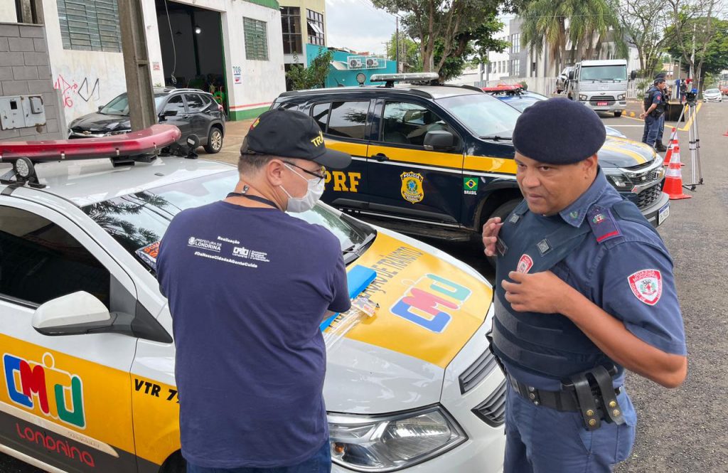 Guarda Municipal participa de ação educativa conjunta referente ao Maio Amarelo