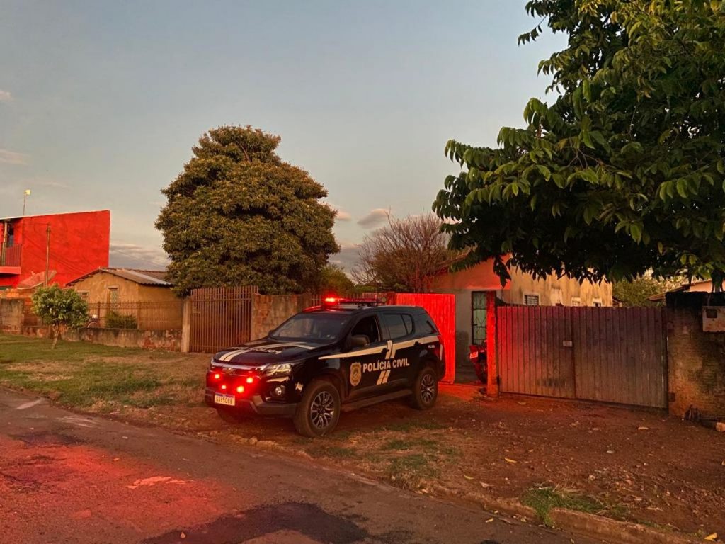 Polícia Civil prende suspeito de homicídio em flagrante por posse de arma de fogo