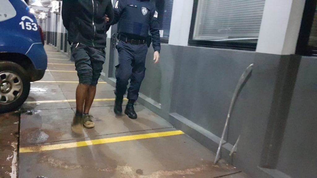 Após tentar furtar televisão de sua própria avó, indivíduo é detido pela Guarda Municipal