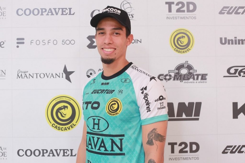 Goleiro ex-Coritiba reforça a Serpente Aurinegra