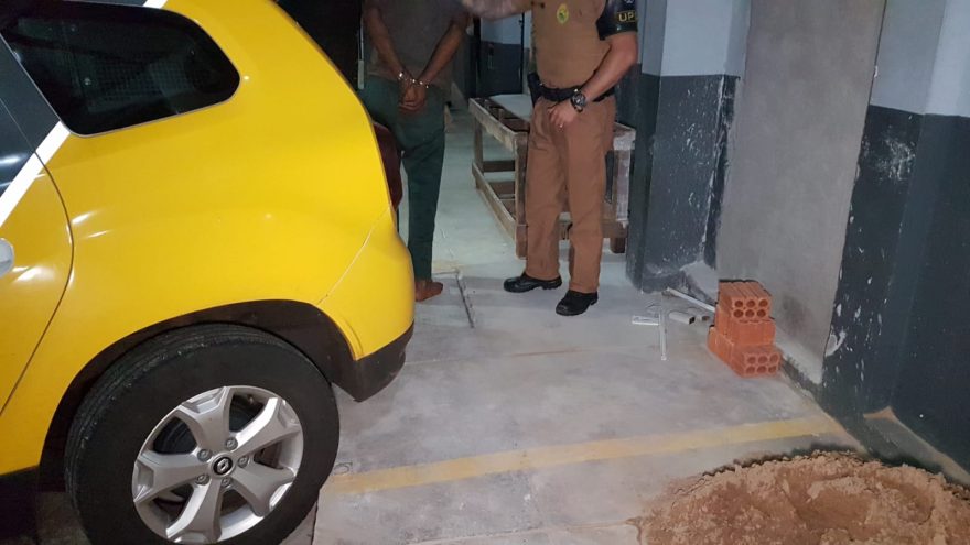 Rapaz é detido no Cascavel Velho com mandado de prisão em aberto pelo crime furto
