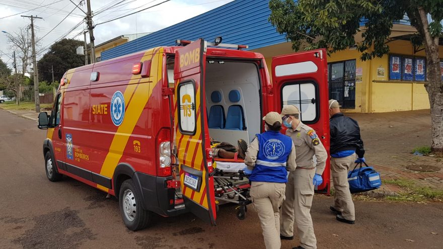 Ciclista fica ferido em acidente no Universitário