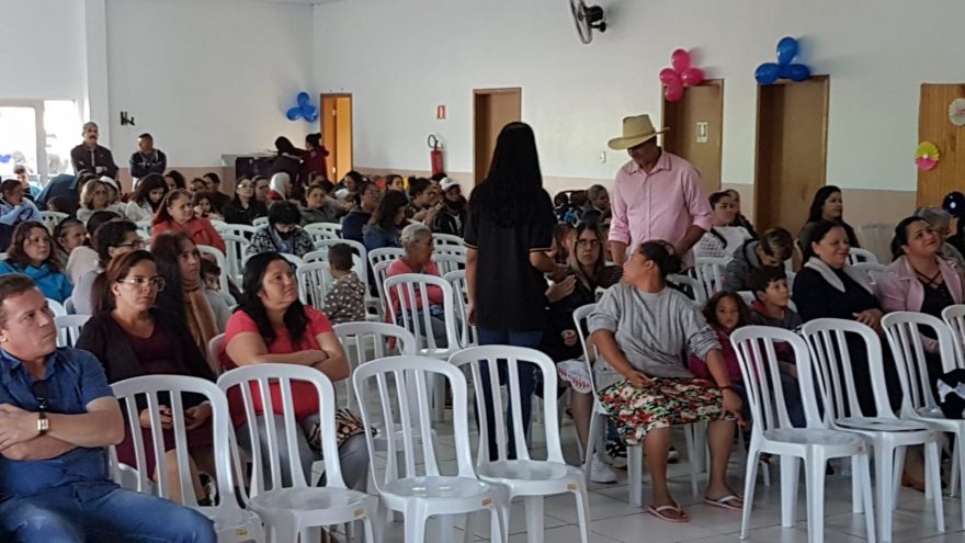 Mãezinhas do Riviera têm tarde especial neste domingo