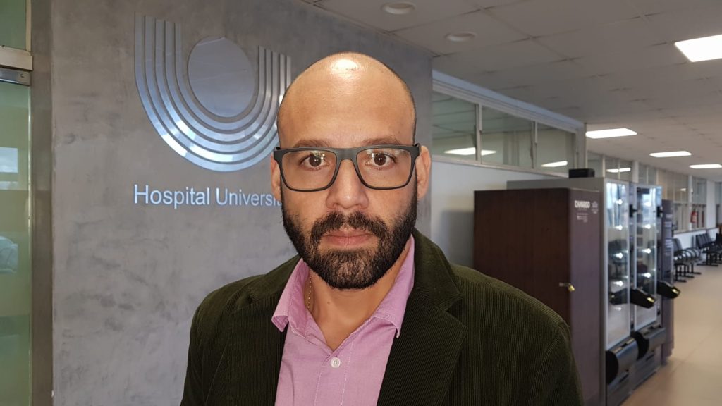 Diretor Geral do Huop confirma superlotação no hospital e explica demora no recebimento de bebê em estado grave