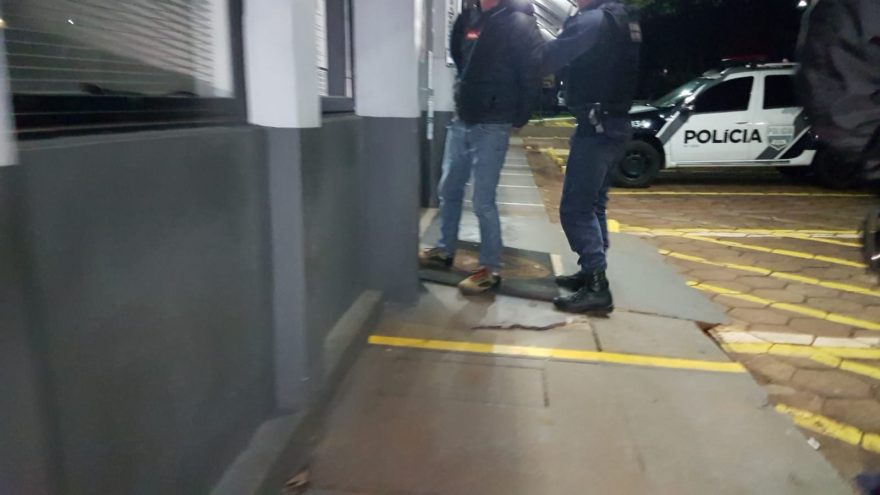 Guarda Municipal detém indivíduo suspeito de agredir mulher por desacato