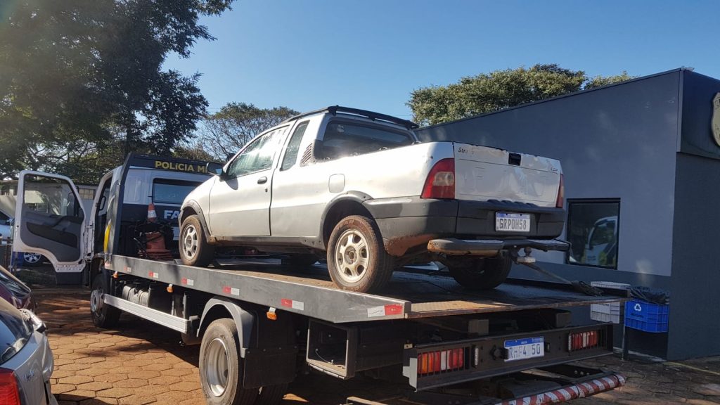 Strada com registro de furto é localizada pela PM no Jardim Nova Cidade