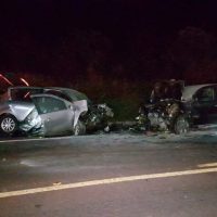 Imagem referente a Três pessoas morrem em grave colisão entre Sandero e Megane na BR-369 em Cascavel