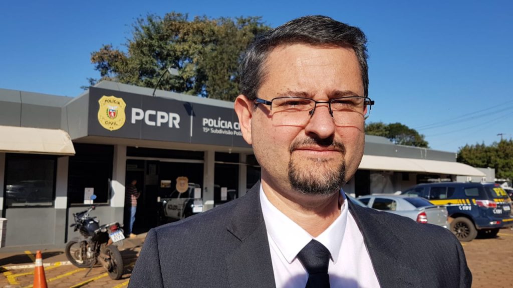 Advogado da família afirma que acusado empurrou Airton Guilherme Ramos contra ônibus para matá-lo