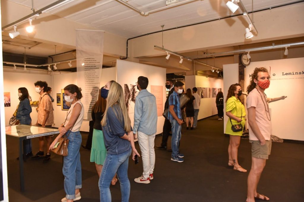 Exposição Múltiplo Leminski chega na reta final em Cascavel