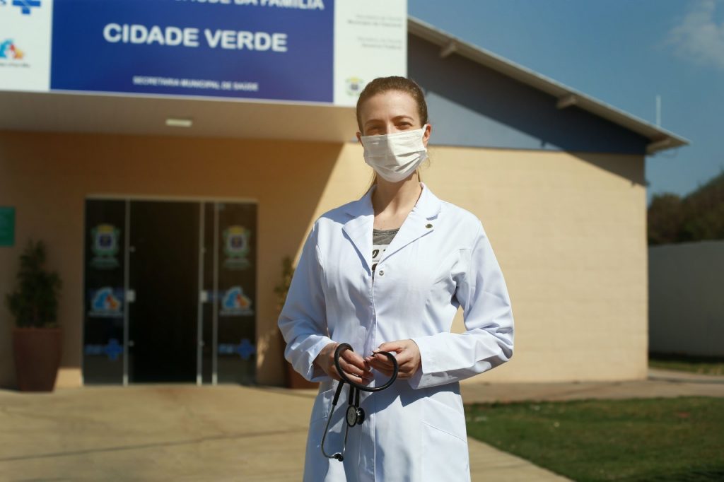 Prefeitura convoca 95 profissionais de saúde aprovados em concursos para fazer exames