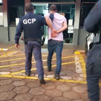 Imagem referente a Fazendo menção de estar armado, homem invade a UPA Veneza e exige ser atendido imediatamente