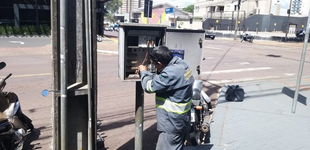 Transitar avança em mobilidade contratando suporte para sincronismo e manutenção semafórica