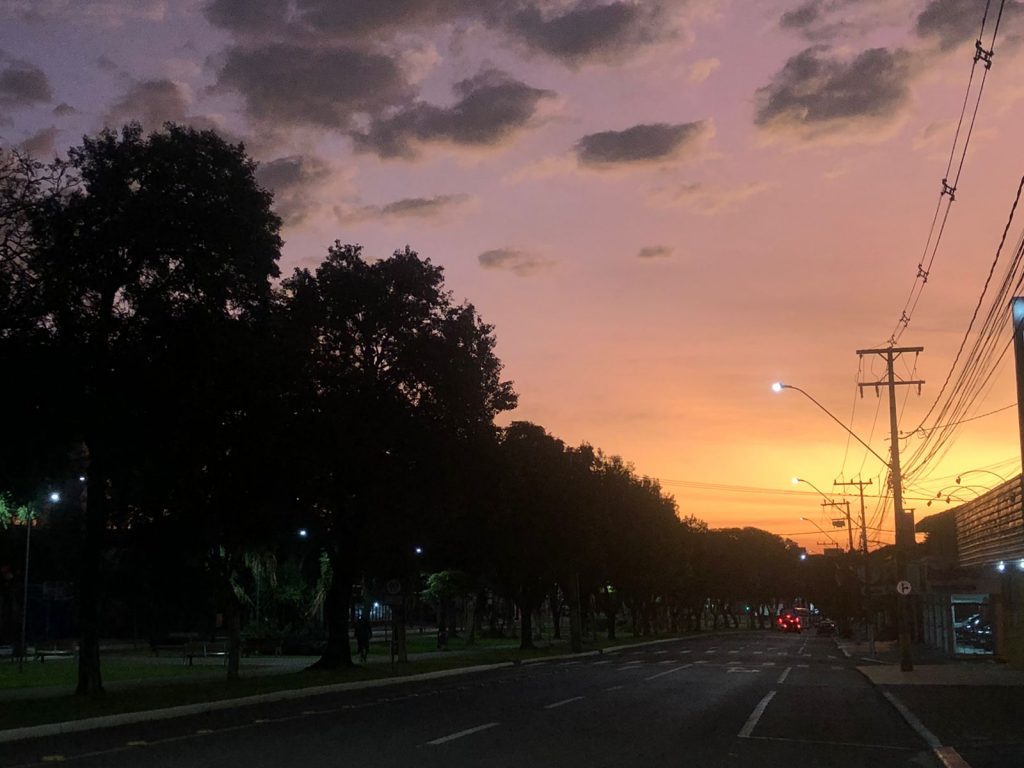 Dia deve ser nublado com temperaturas chegando a 24º em Cascavel