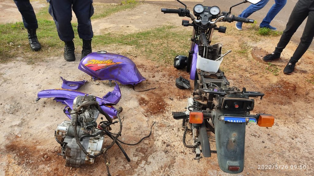 Dono de Honda Strada furtada vê peças sendo vendidas na rede social, localiza a moto e aciona a GM