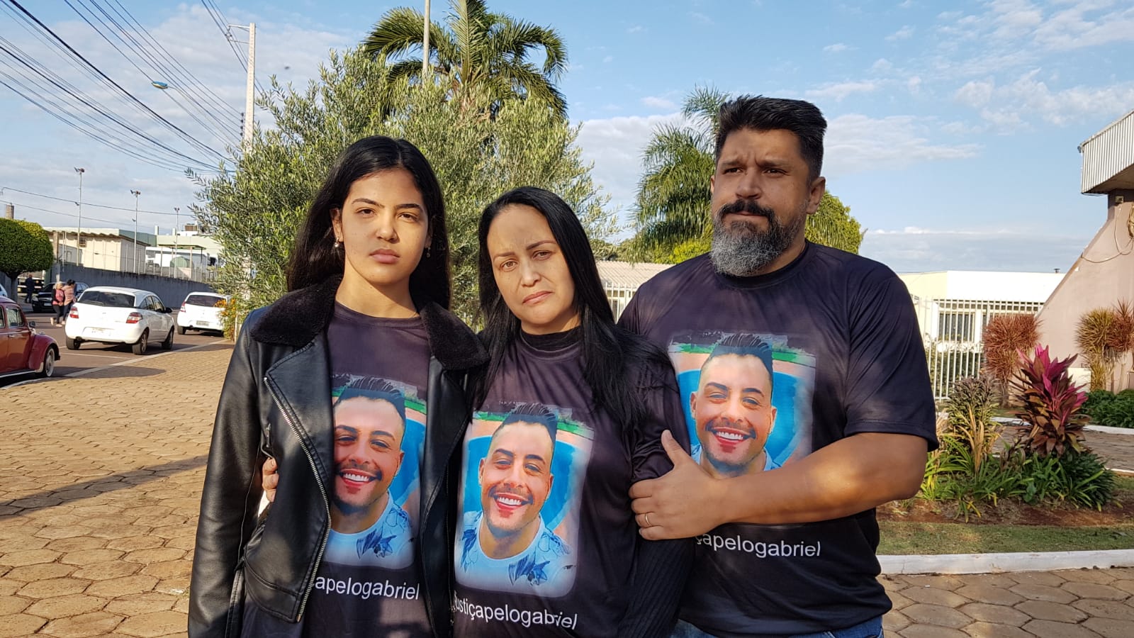 "Infelizmente esse monstro acabou com a nossa família", diz mãe de Gabriel Baiça, jovem morto após confusão no McDonald's