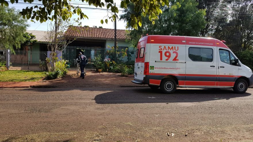 Jovem grávida é atendida pelo Samu no Bairro Santa Felicidade e levada ao HUOP