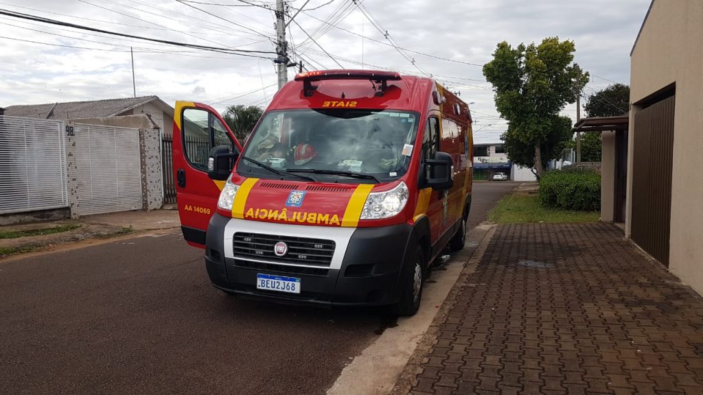 Idosa fica ferida ao sofrer queda no Nova Cidade