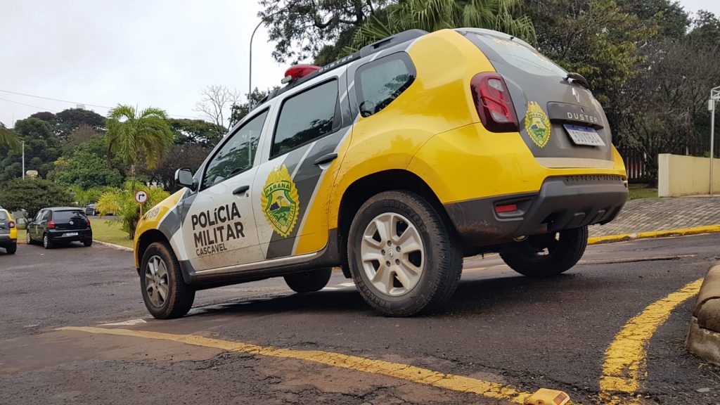 Proprietário de bar é esfaqueado no interior de São João