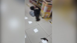 Apesar da pouca idade, assaltante que morreu baleado tinha várias passagens, afirma PM