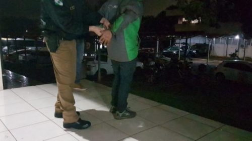 Indivíduo tenta roubar motocicleta no Centro mas é detido