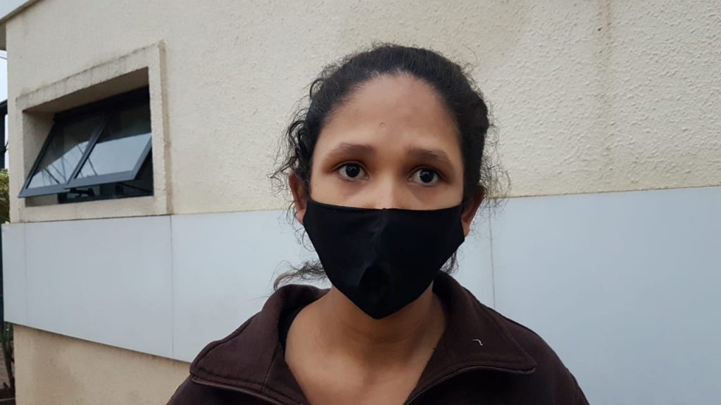 Mãe de filho recém nascido reclama da demora para receber atendimento na UPA Brasília