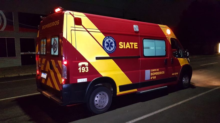 Homem é encontrado caído em via pública e Siate presta atendimento