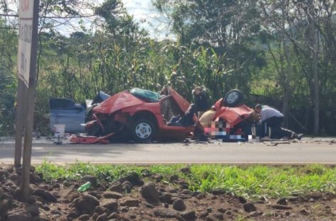 Imagem referente a Grave acidente entre Gol e Mitsubishi deixa duas pessoas mortas