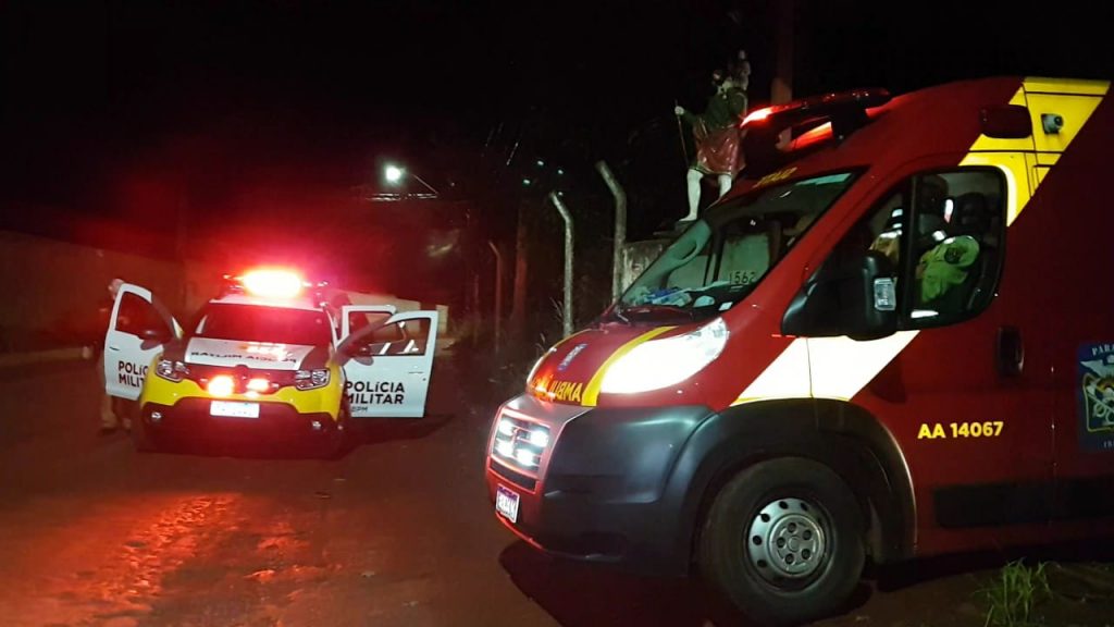 Adolescente fica gravemente ferido ao ser esfaqueado