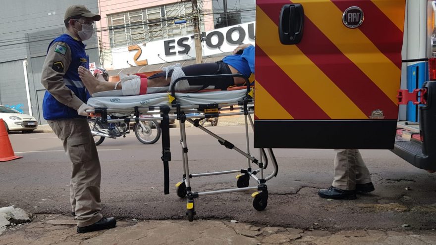 Jovem sofre lesão durante aula de luta em estabelecimento no Centro