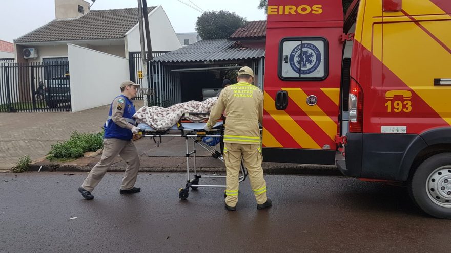 Mulher de 77 anos é socorrida em residência no Jardim União, em Cascavel