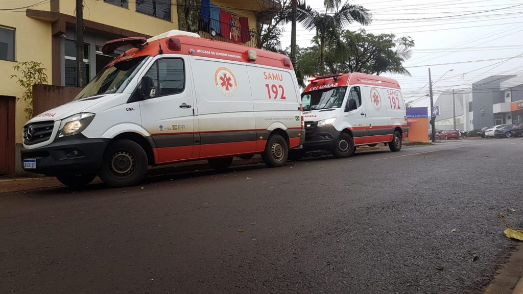 Jovem de 19 anos é socorrida inconsciente no Universitário